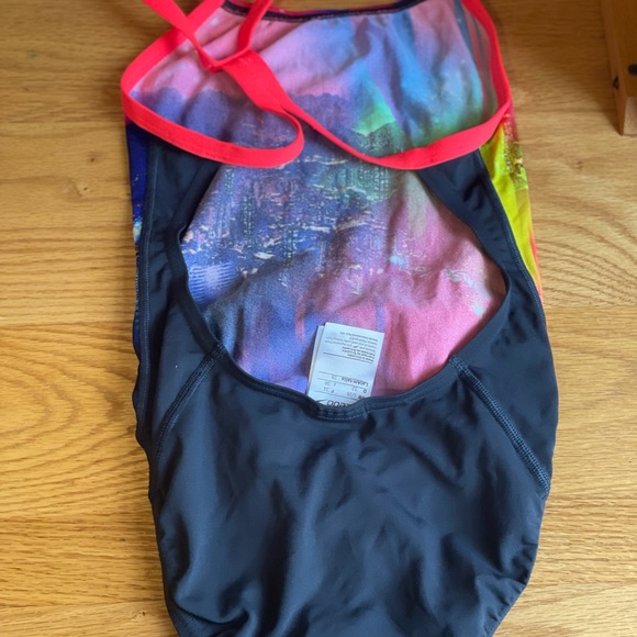 Speedo training suit - Picture 2 of 3